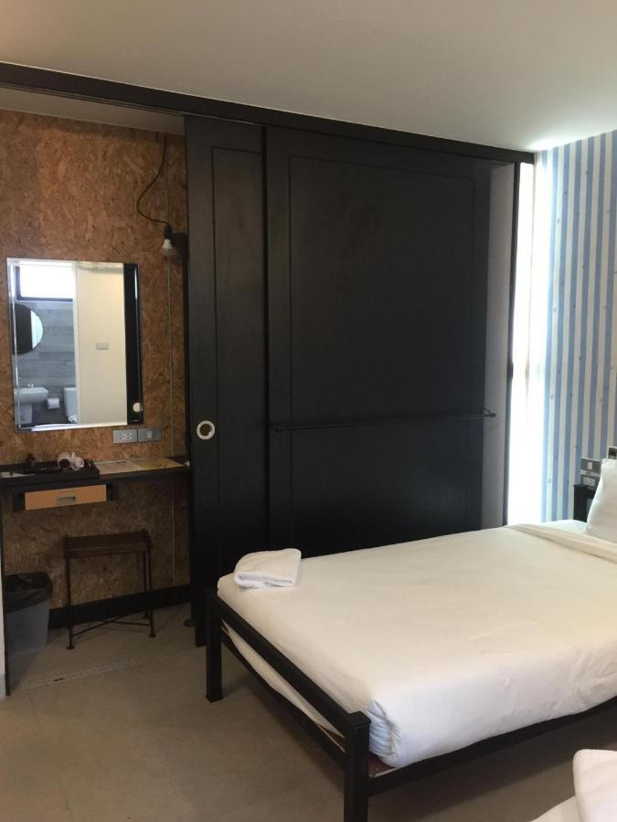 Beam House Hotel Patong Buitenkant foto