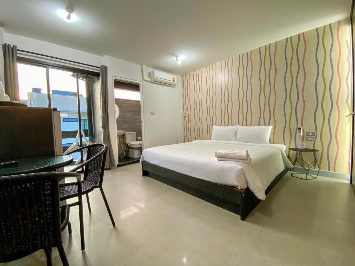 Beam House Hotel Patong Buitenkant foto